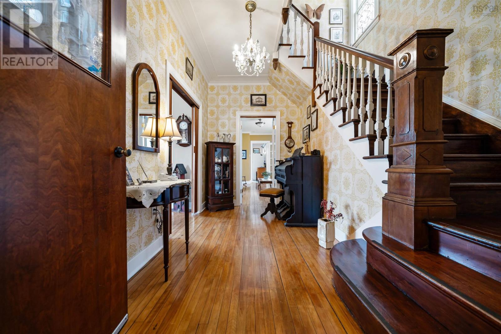 Property 4 of 49 of 138 Main Street