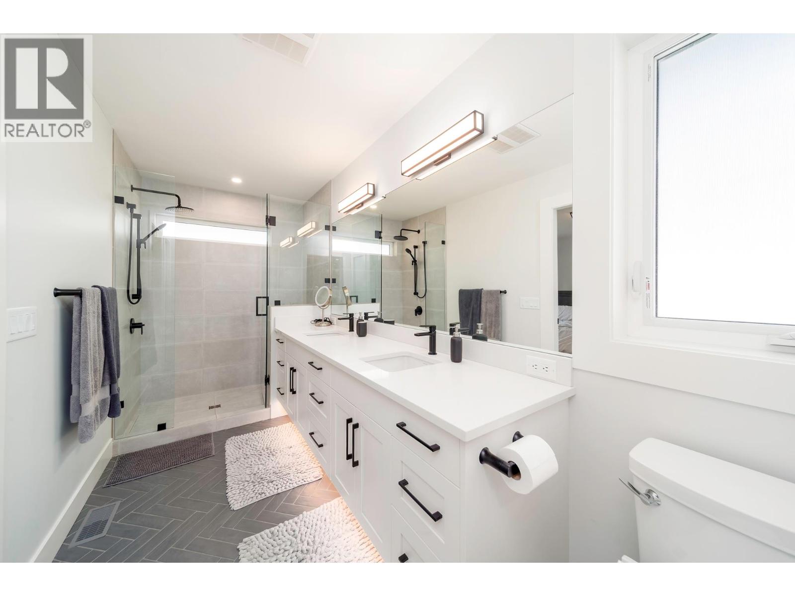  154 Echo Ridge Drive, Kelowna