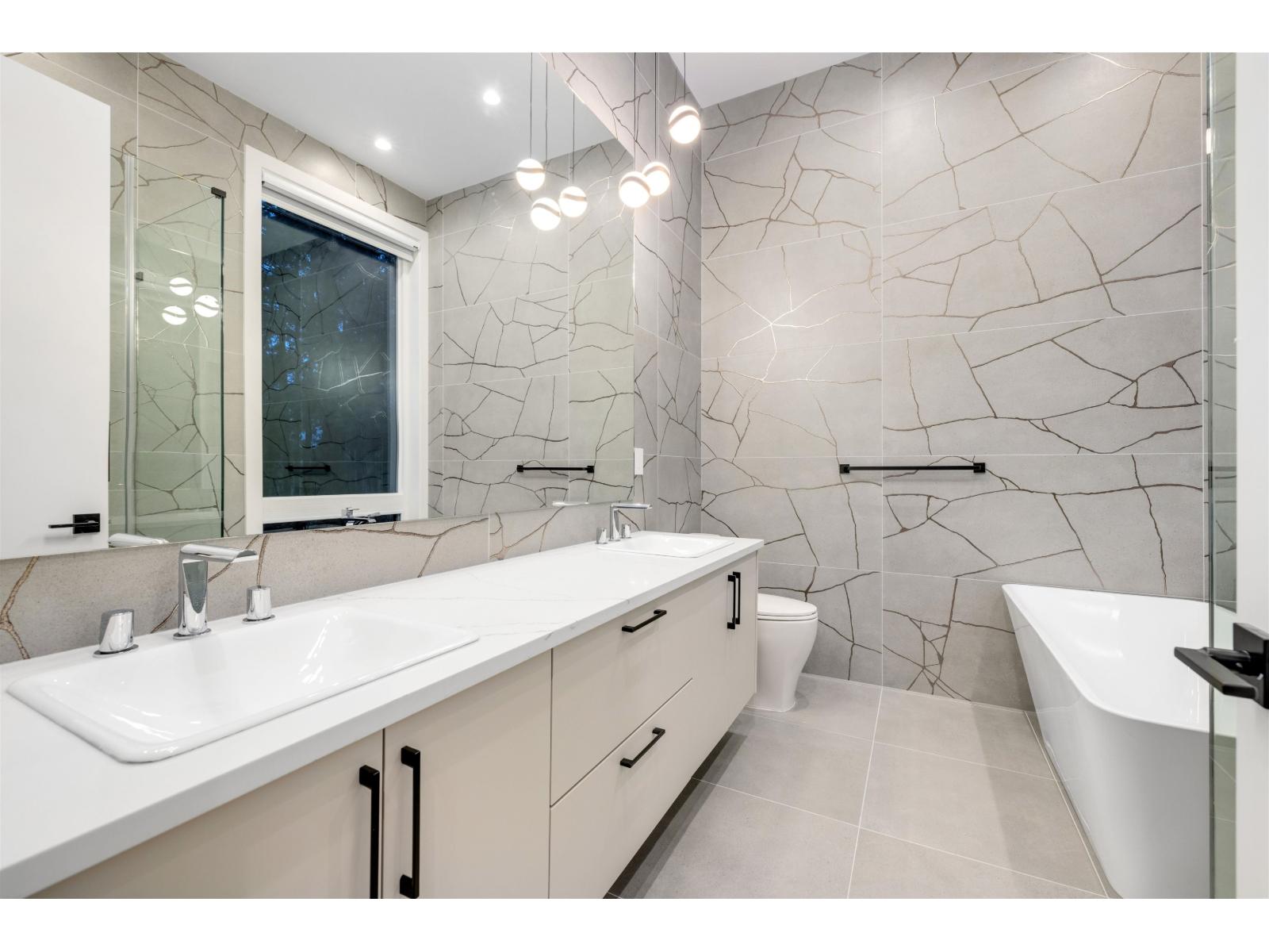 2589 141 STREET, Surrey