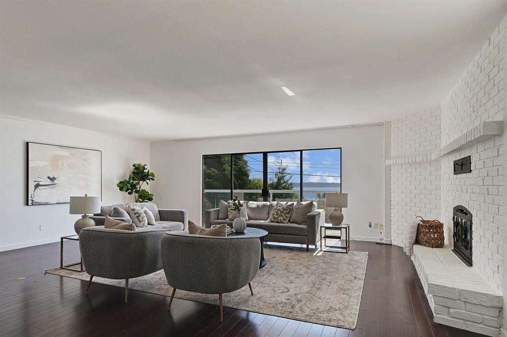 14815 HARDIE AVENUE, White Rock