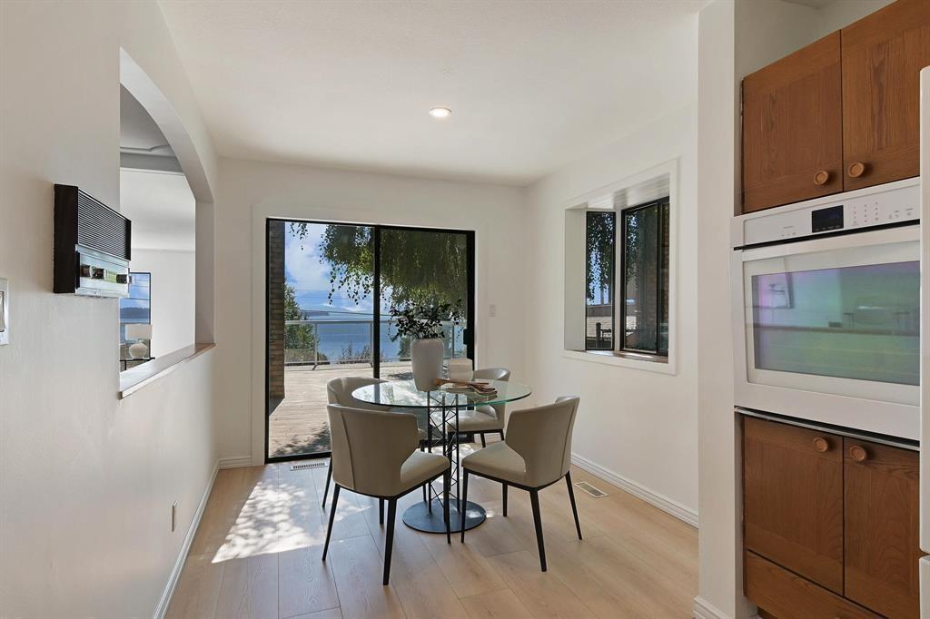 14815 HARDIE AVENUE, White Rock