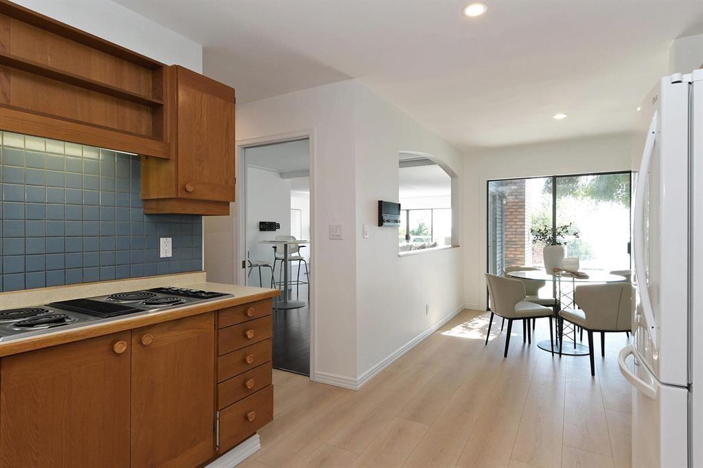 14815 HARDIE AVENUE, White Rock