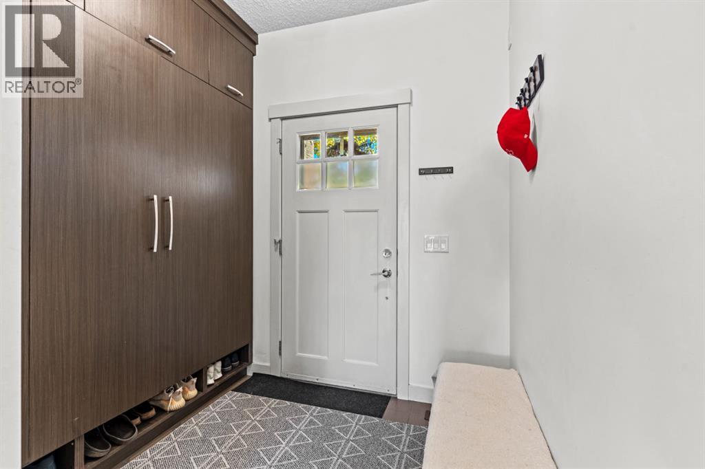 Single Family House for Sale in   Street NE Winston Heights/Mountview Calgary 