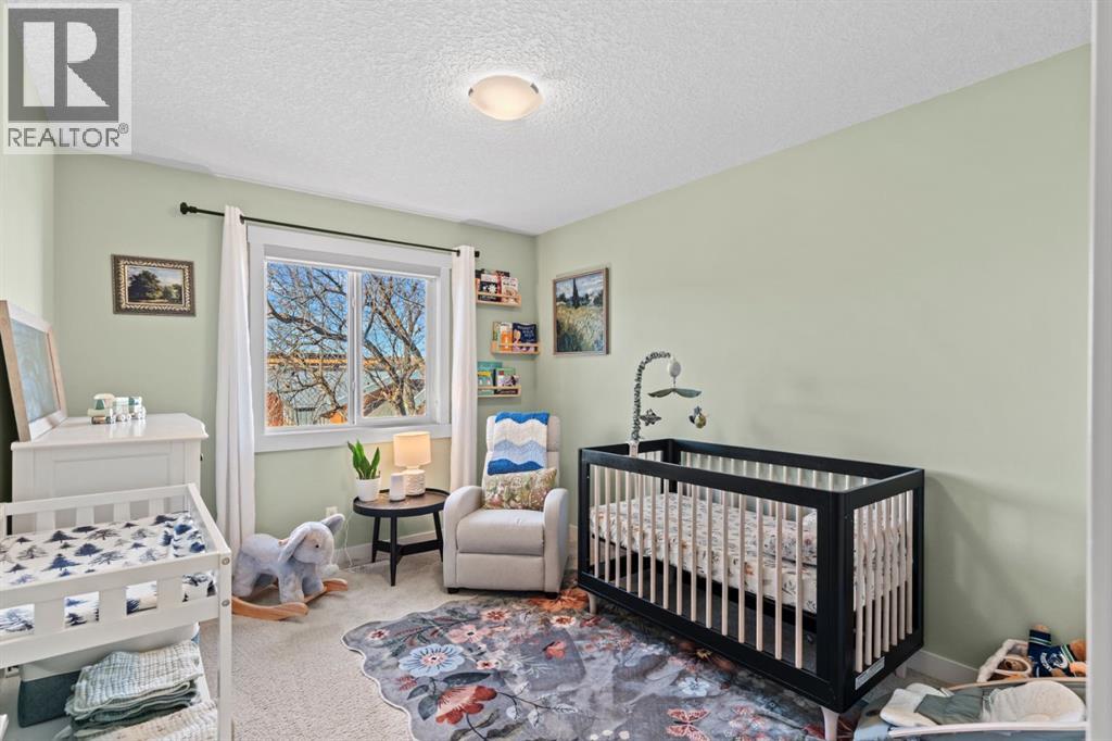 Single Family House for Sale in   Street NE Winston Heights/Mountview Calgary 