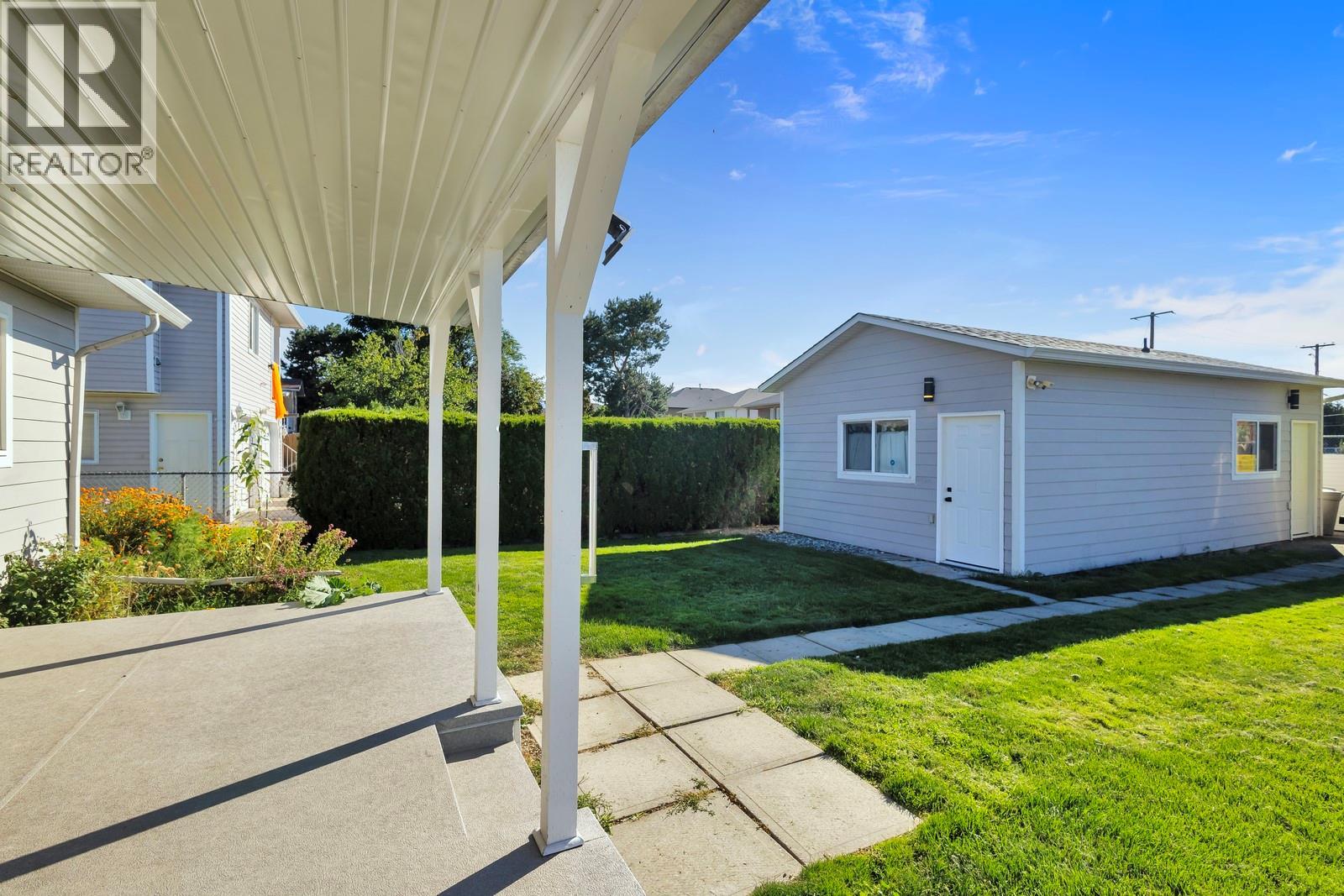  796 Hollywood Road North, Kelowna