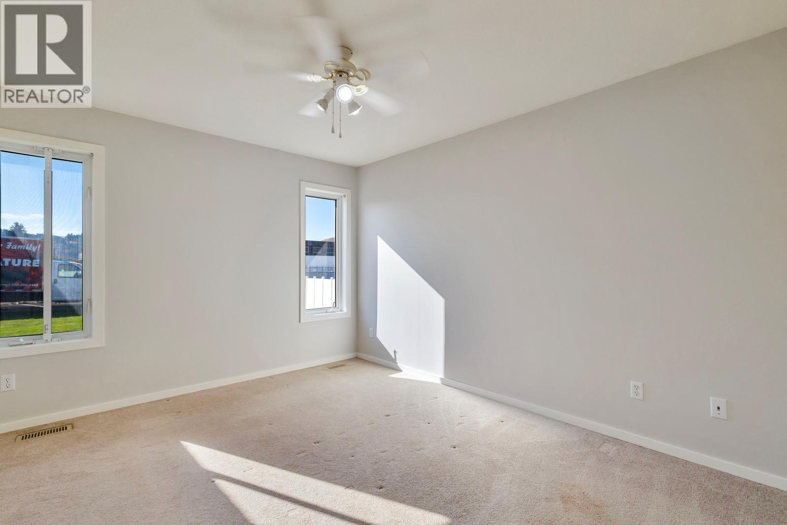  796 Hollywood Road North, Kelowna