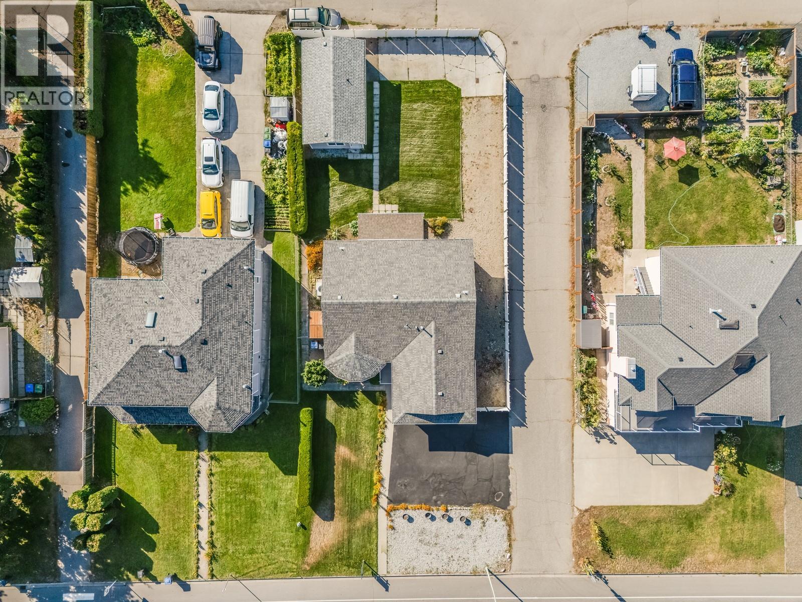  796 Hollywood Road North, Kelowna