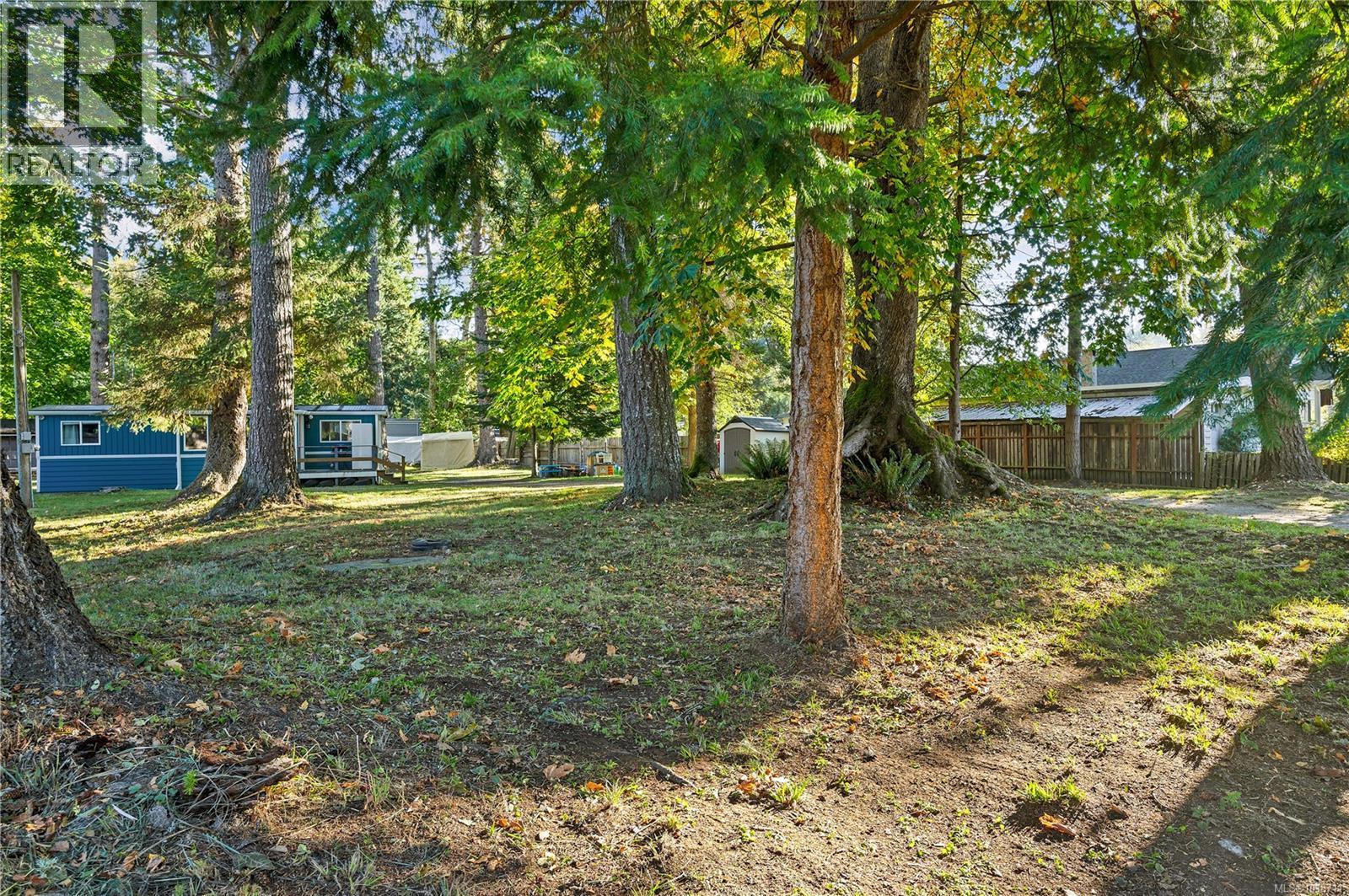 4758 Wimbledon Rd, Campbell River