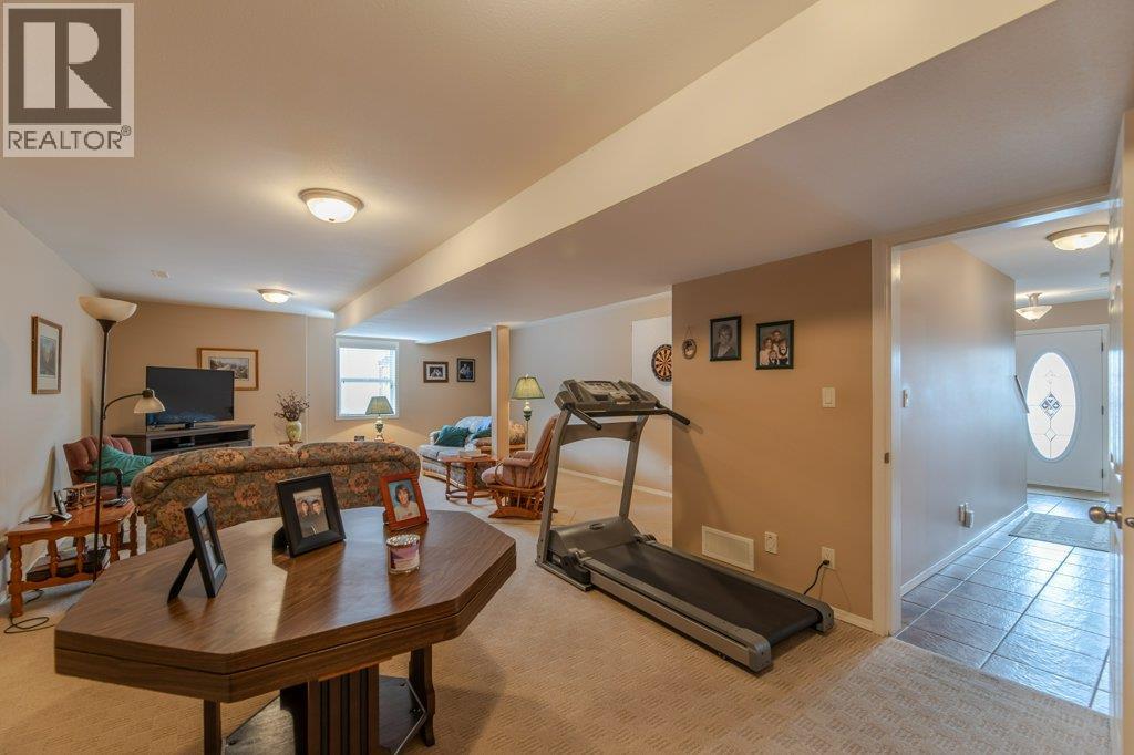 11908 La Costa Lane, Osoyoos