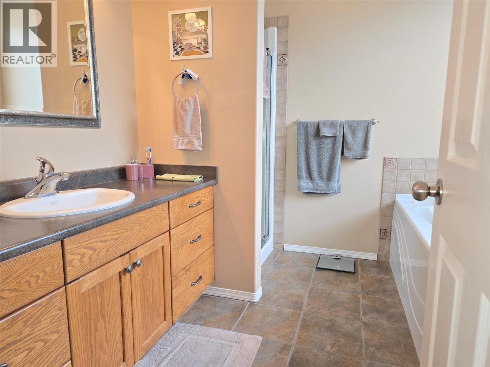 11908 La Costa Lane, Osoyoos