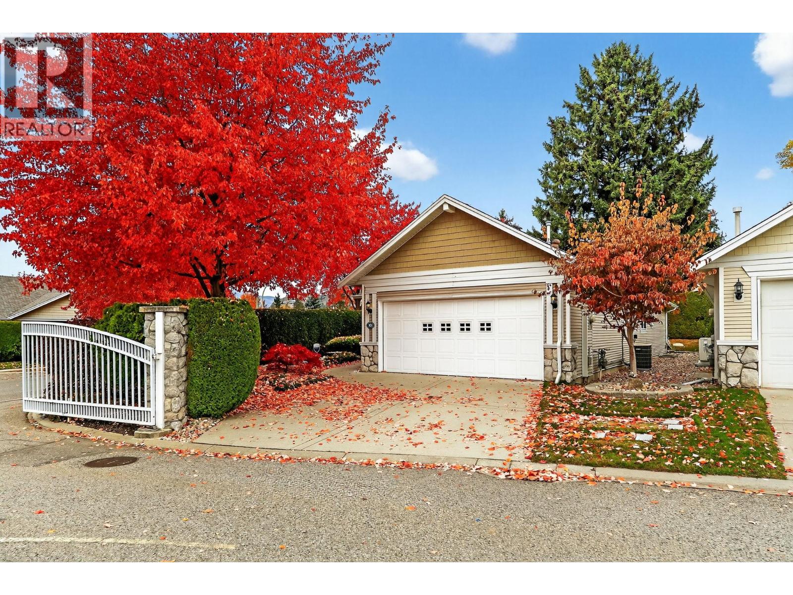 101 1321 Ridgeway Drive, Kelowna