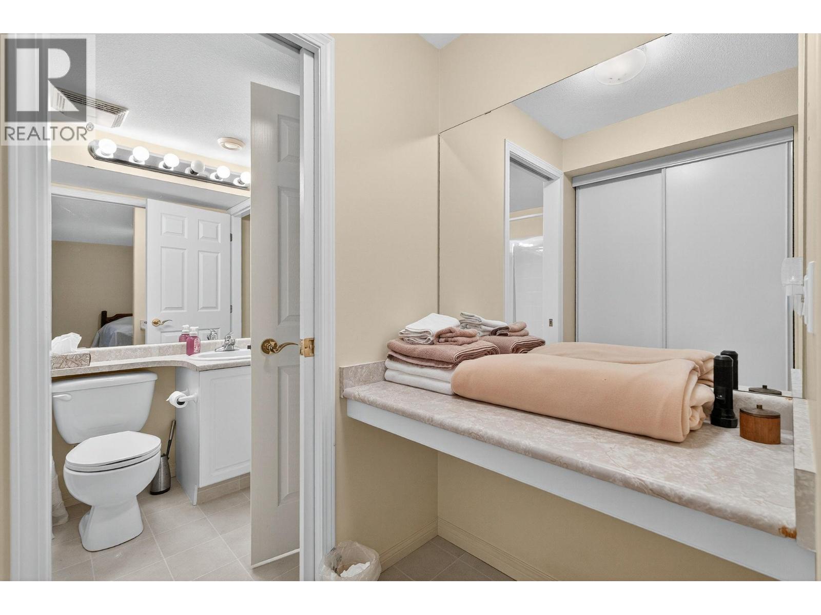 101 1321 Ridgeway Drive, Kelowna