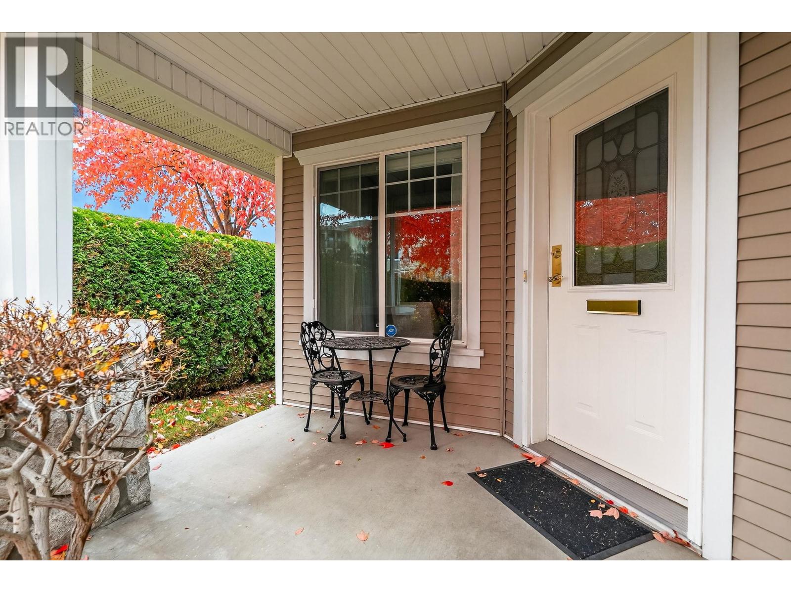 101 1321 Ridgeway Drive, Kelowna