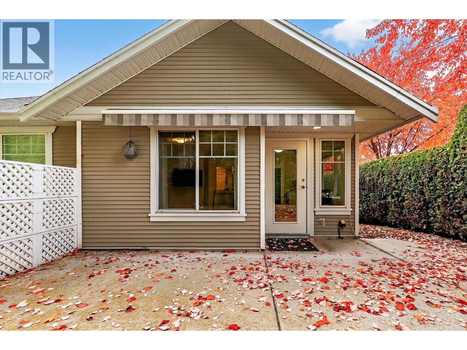 101 1321 Ridgeway Drive, Kelowna