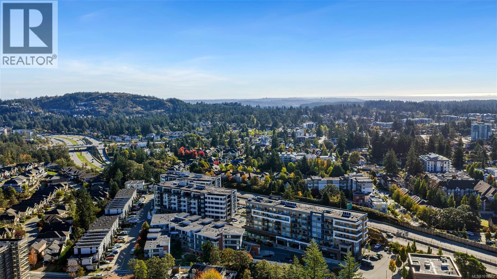 #608 947 WHIRLAWAY CRES - 28