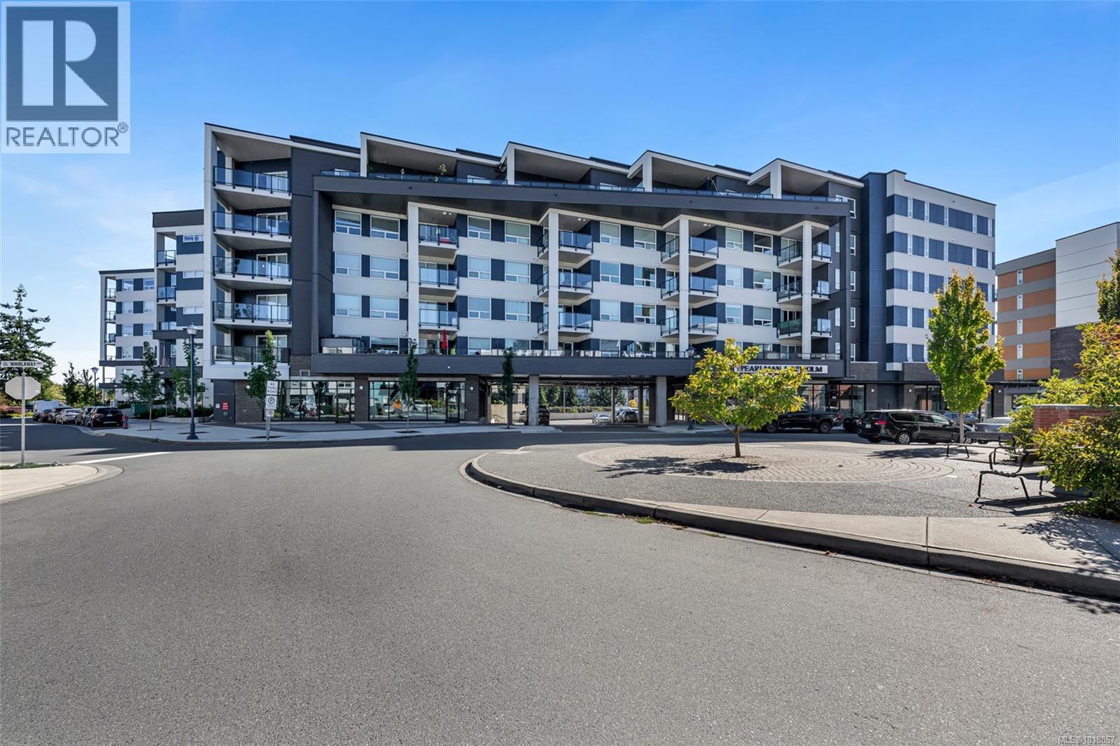 #608 947 WHIRLAWAY CRES - 43