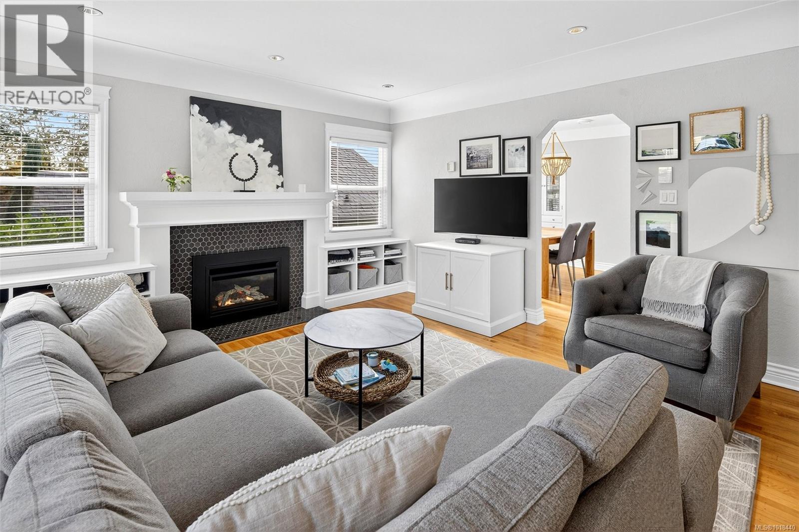  3720 Winston Crescent, Saanich