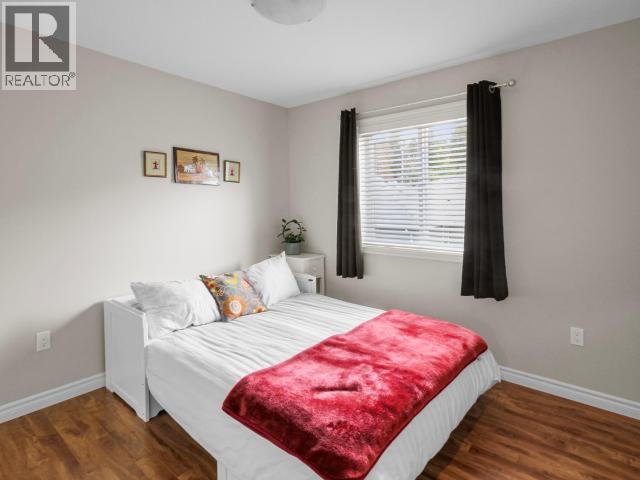 4114 BOWNESS AVE - 18