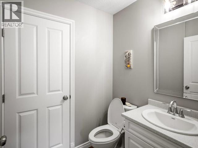 4114 BOWNESS AVE - 10