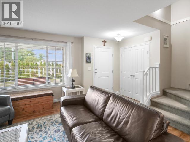 4114 BOWNESS AVE - 3