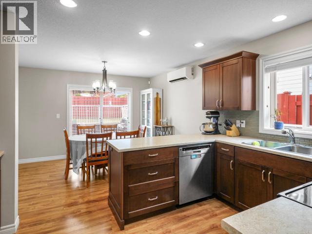 4114 BOWNESS AVE - 6