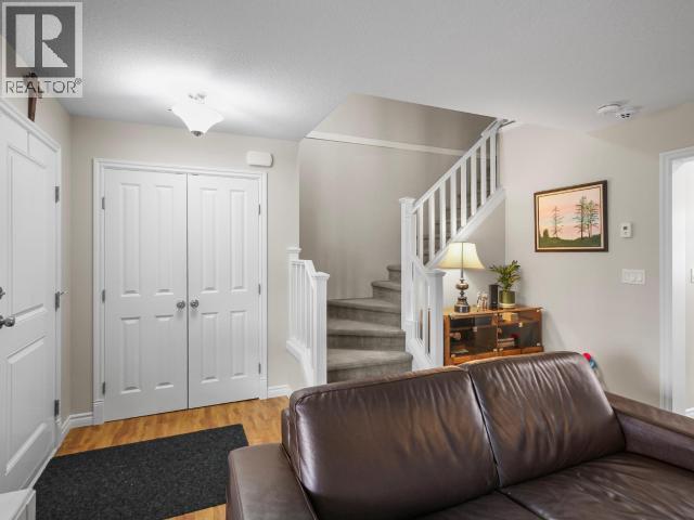 4114 BOWNESS AVE - 4