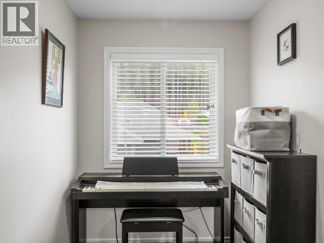 4114 BOWNESS AVE - 15