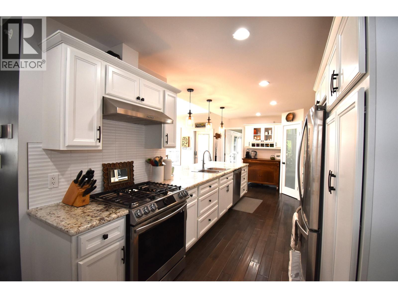 9 STARLITER WAY, Smithers