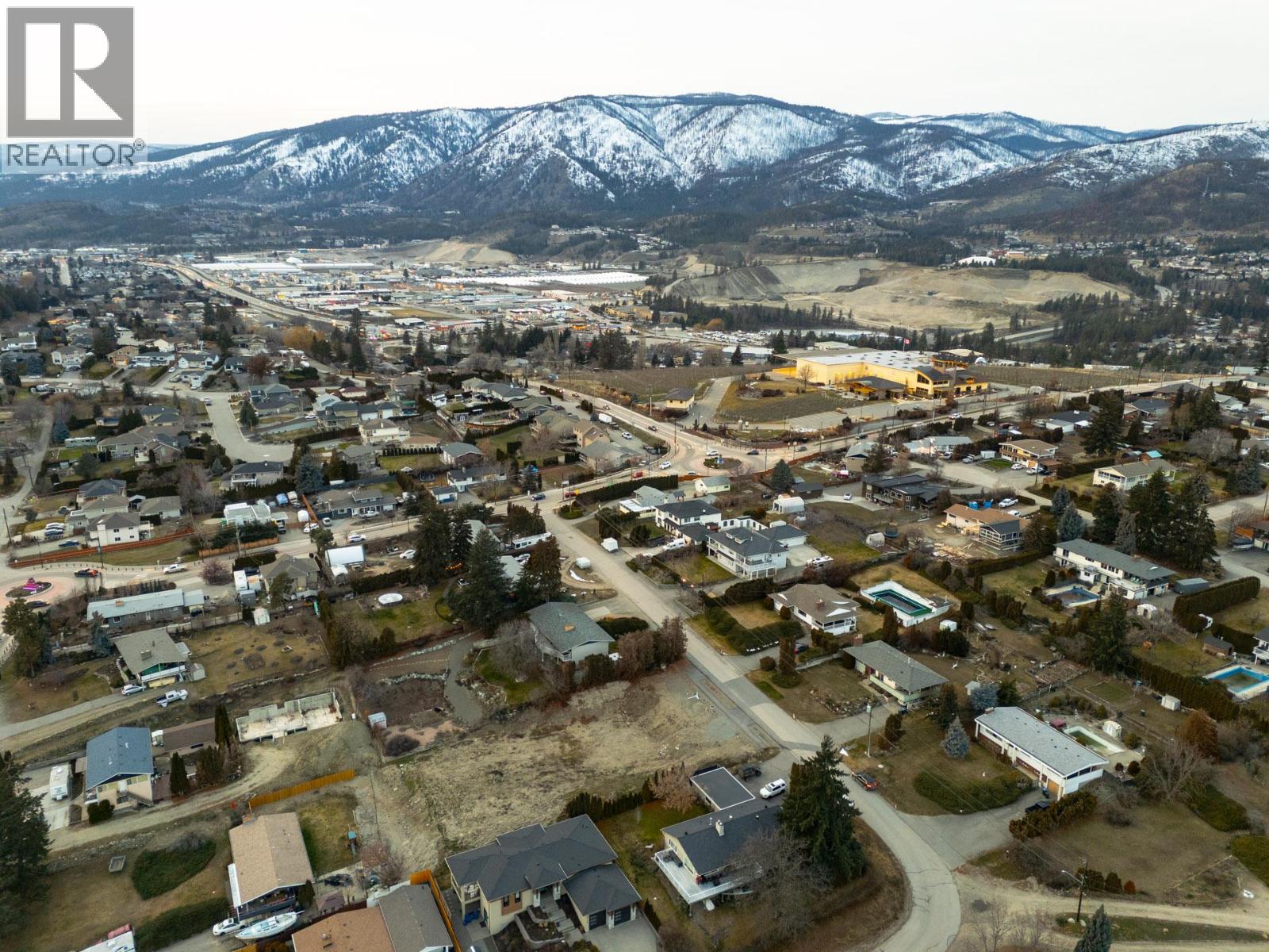  950 Skyline Road, West Kelowna