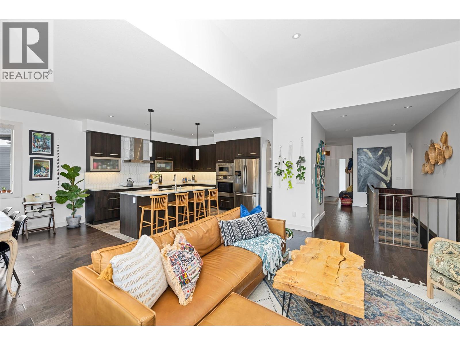  221 Kicking Horse Place, Vernon