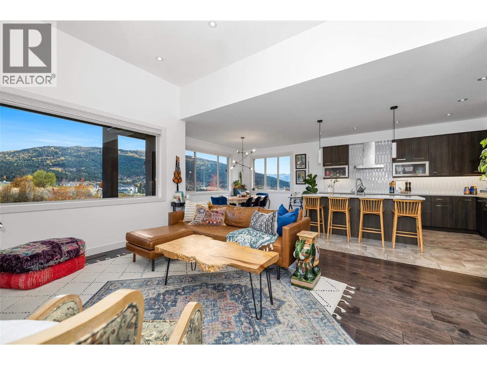  221 Kicking Horse Place, Vernon