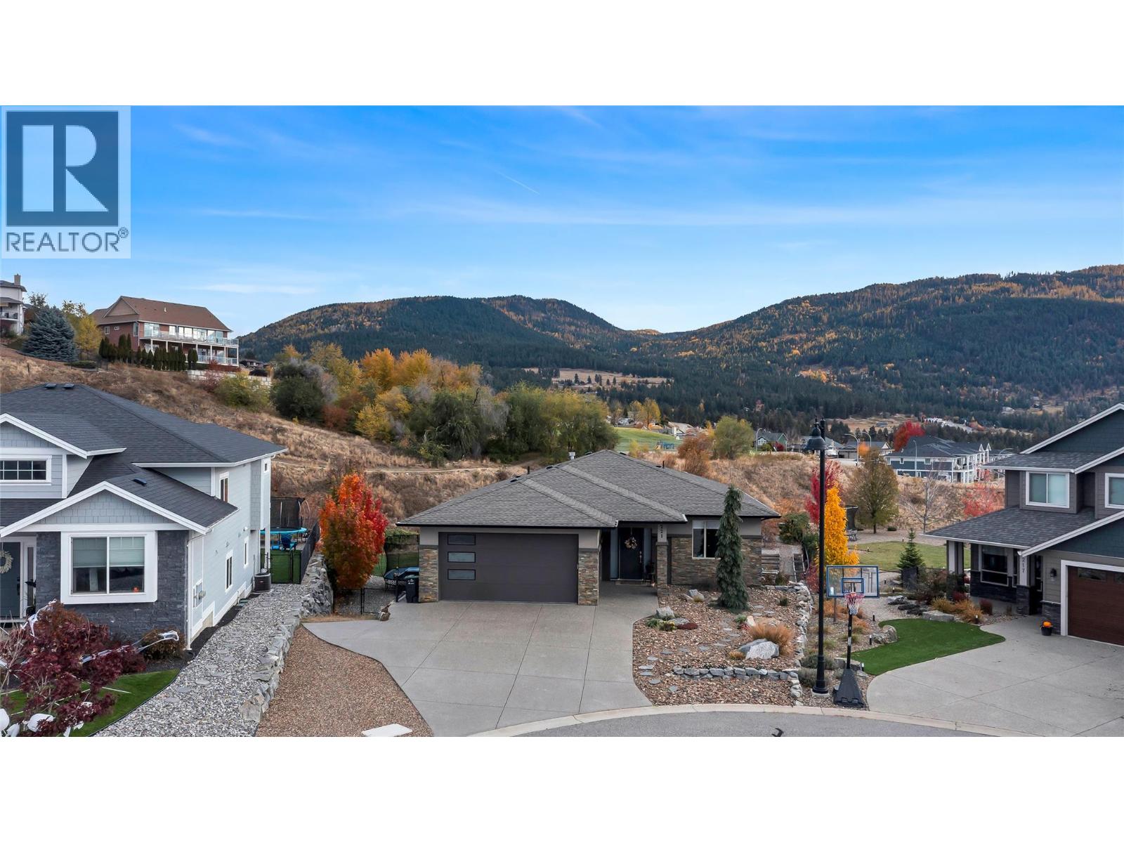 221 Kicking Horse Place, Vernon
