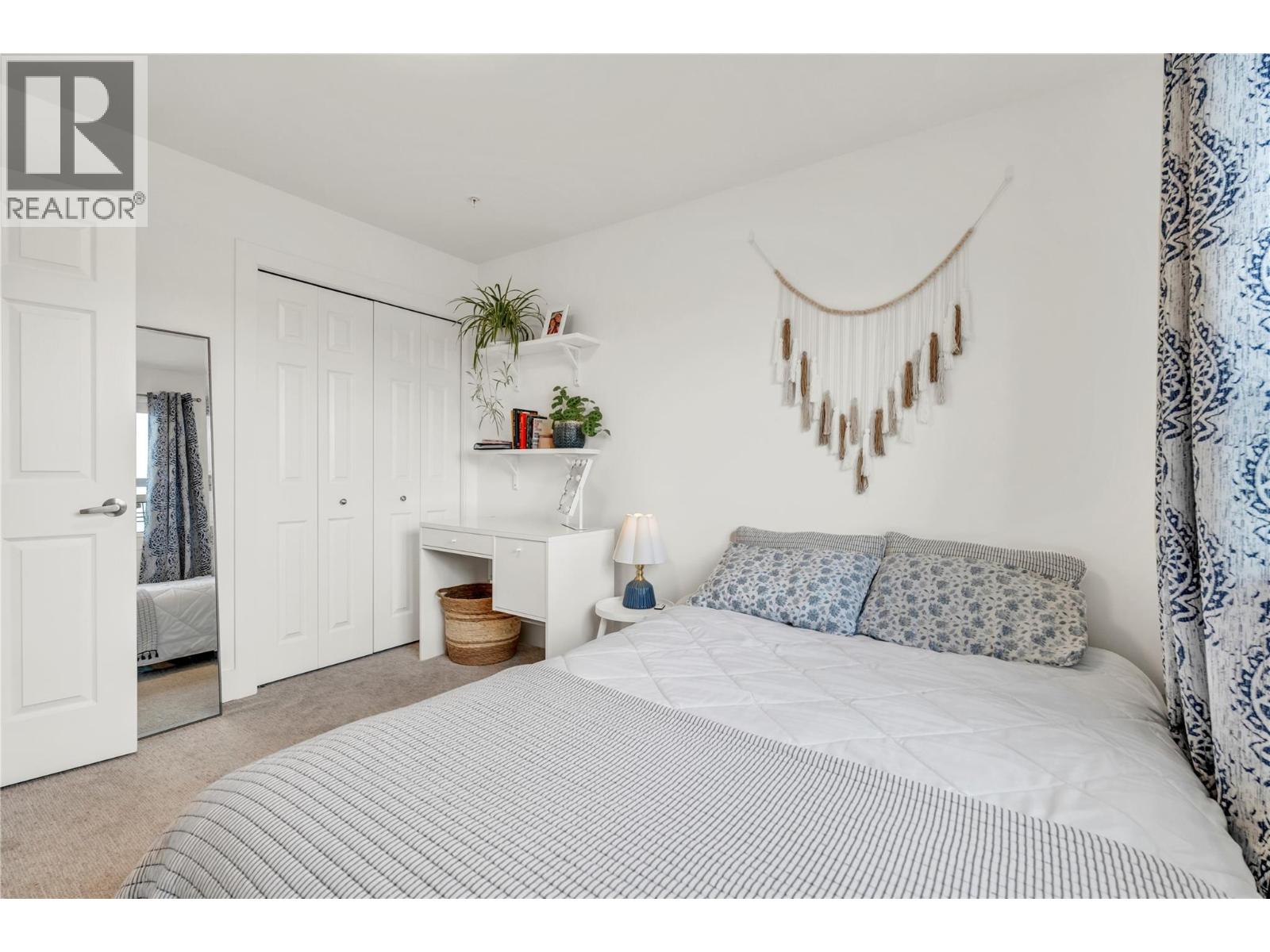 401 3362 SKAHA LAKE Road, Penticton