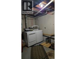 Family room - 112 4th Street E, Carnduff, SK S0C0S0 Photo 9