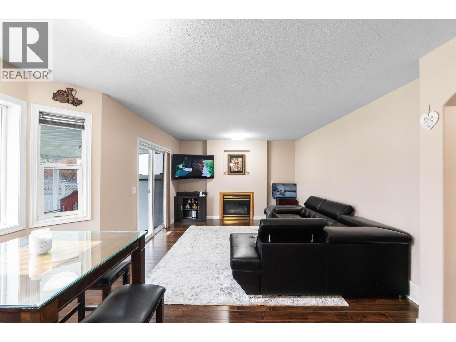  312 Fizet Avenue, Kelowna