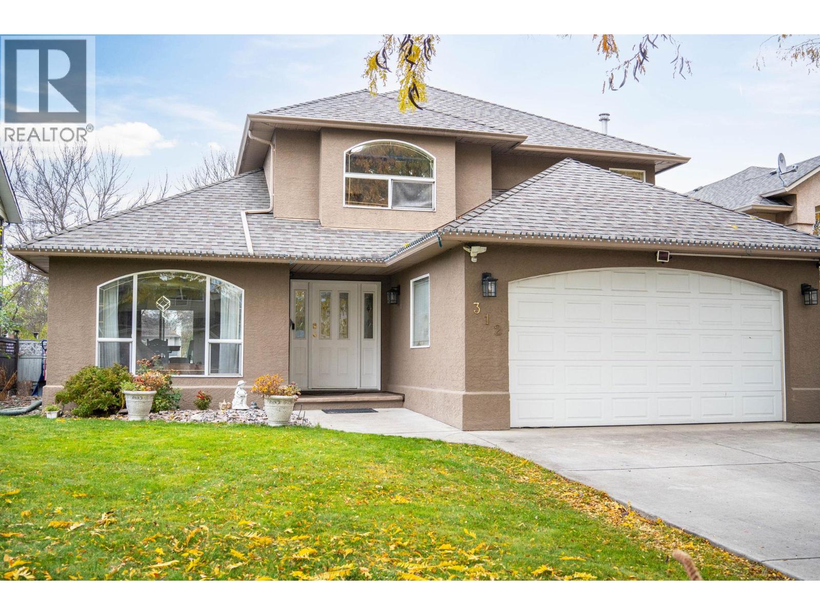  312 Fizet Avenue, Kelowna