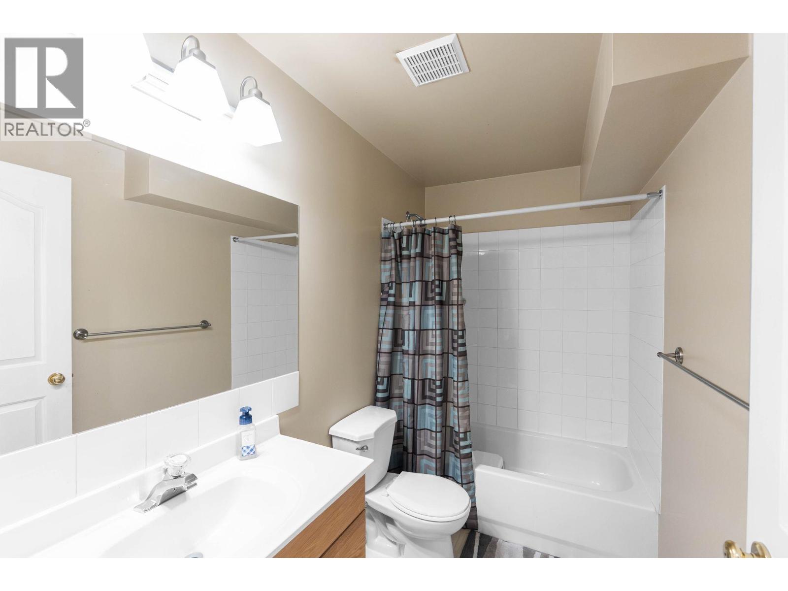  312 Fizet Avenue, Kelowna