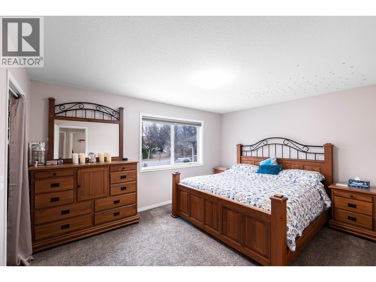  312 Fizet Avenue, Kelowna