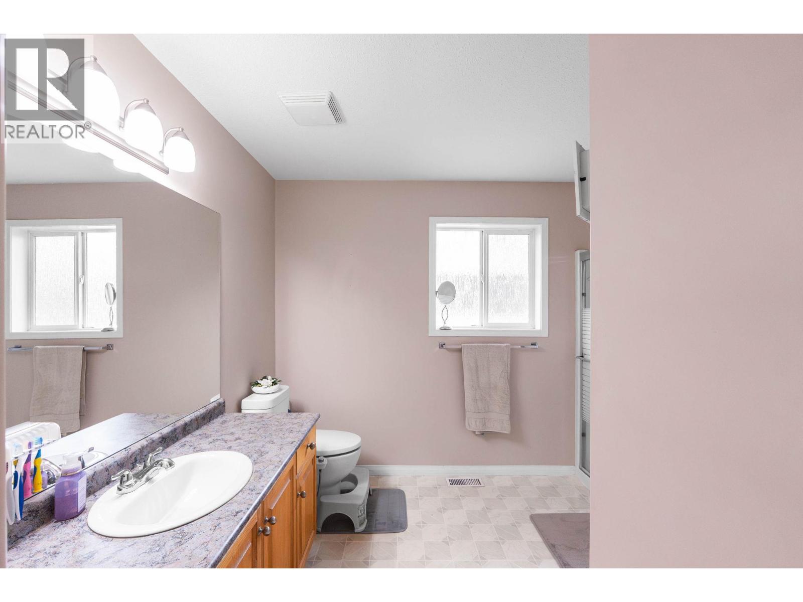  312 Fizet Avenue, Kelowna