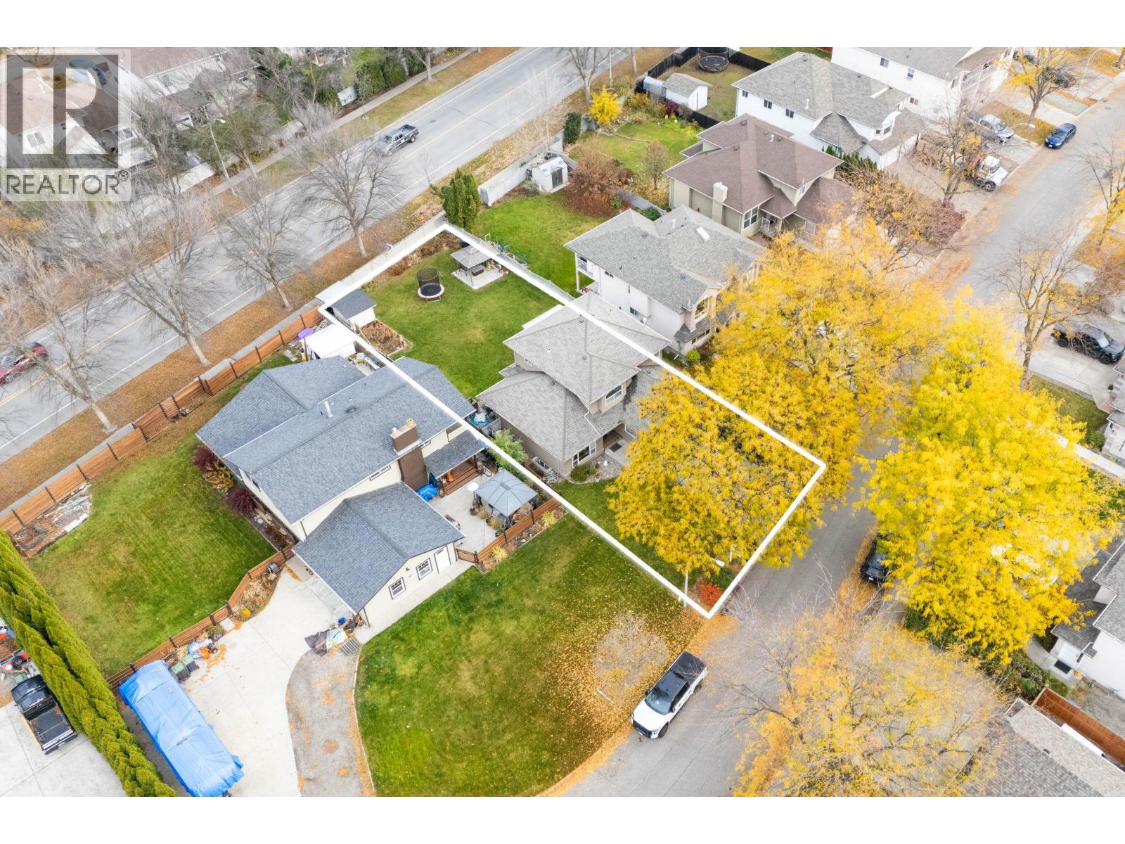  312 Fizet Avenue, Kelowna