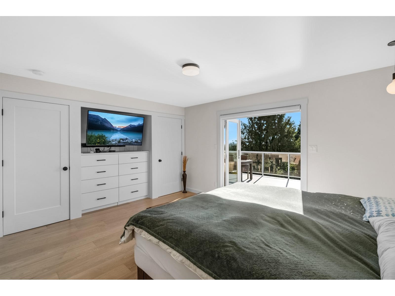 7683 GARFIELD, Delta