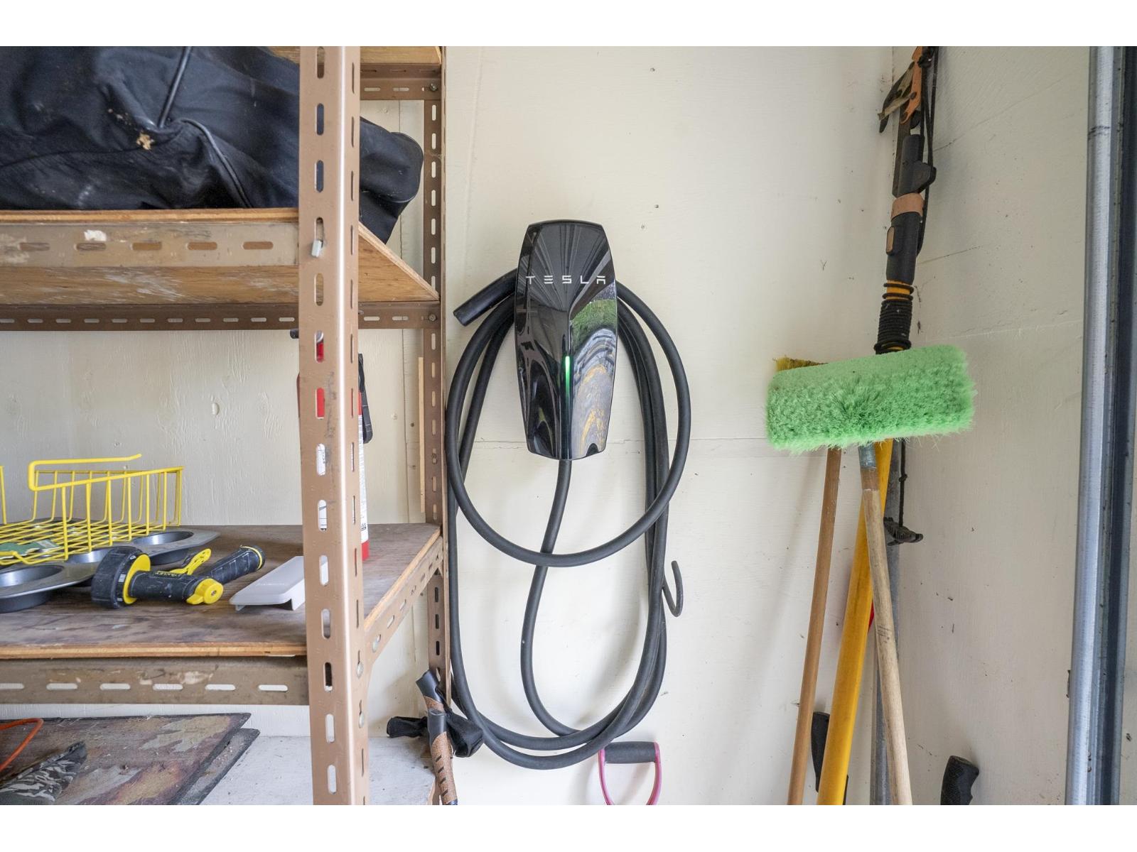 7683 GARFIELD, Delta