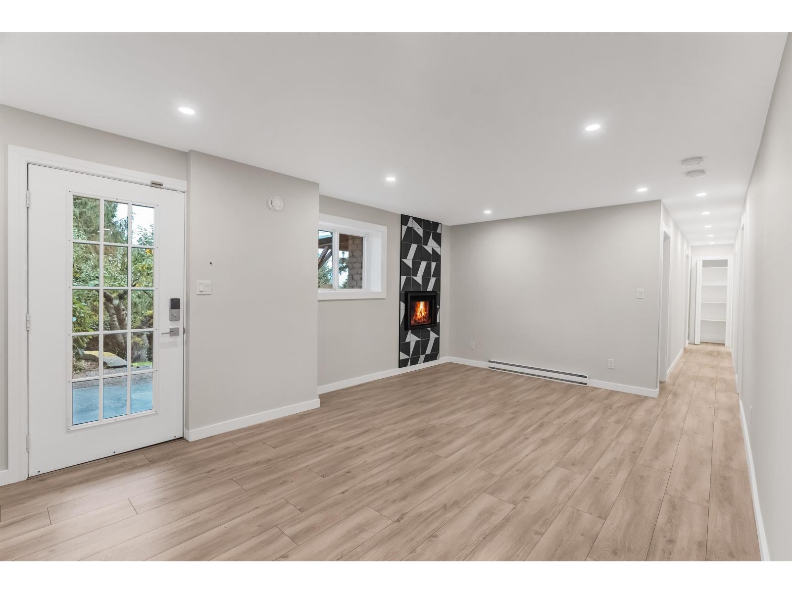 7683 GARFIELD, Delta