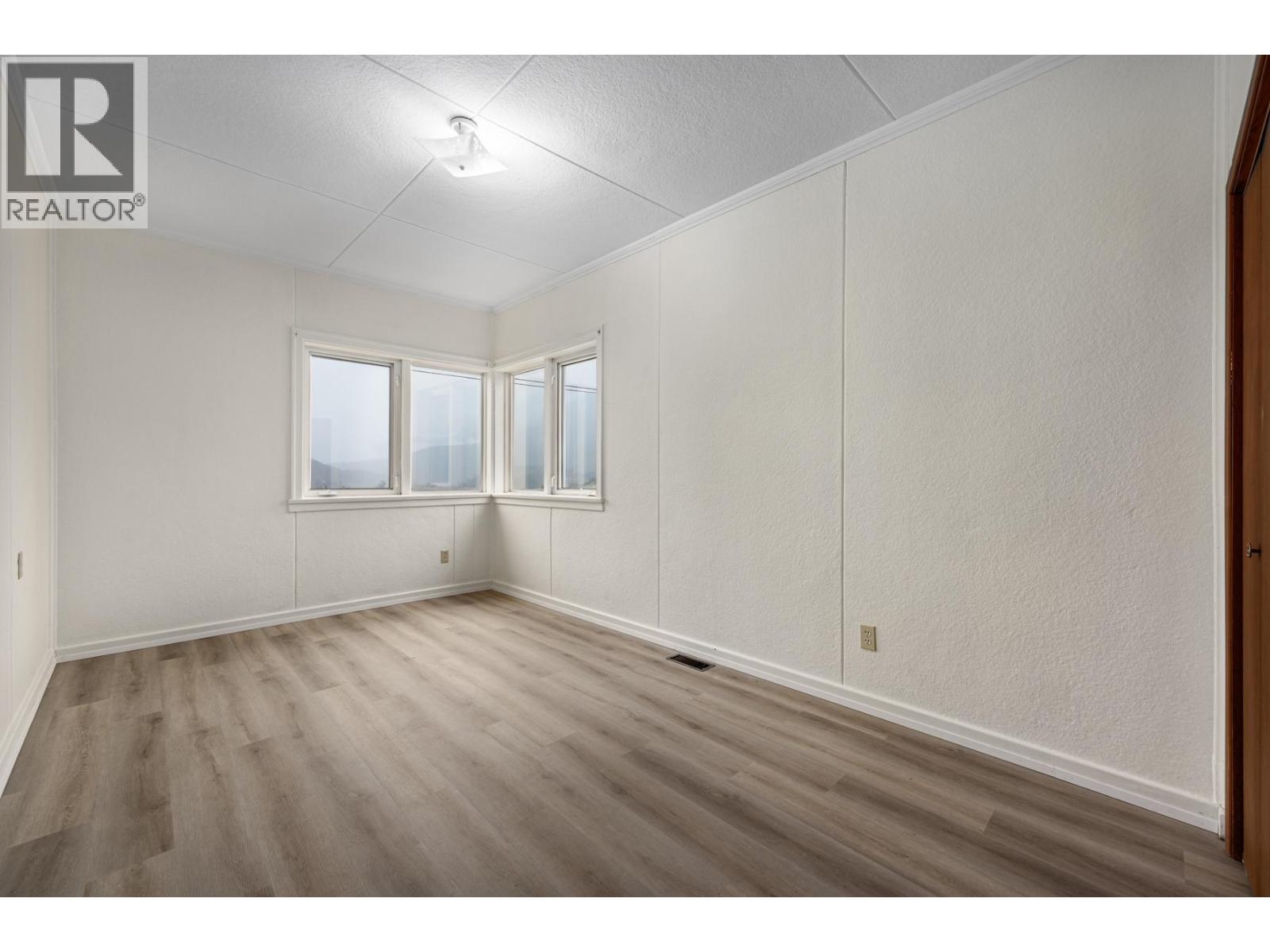 633 FRASERVIEW Street, Lillooet