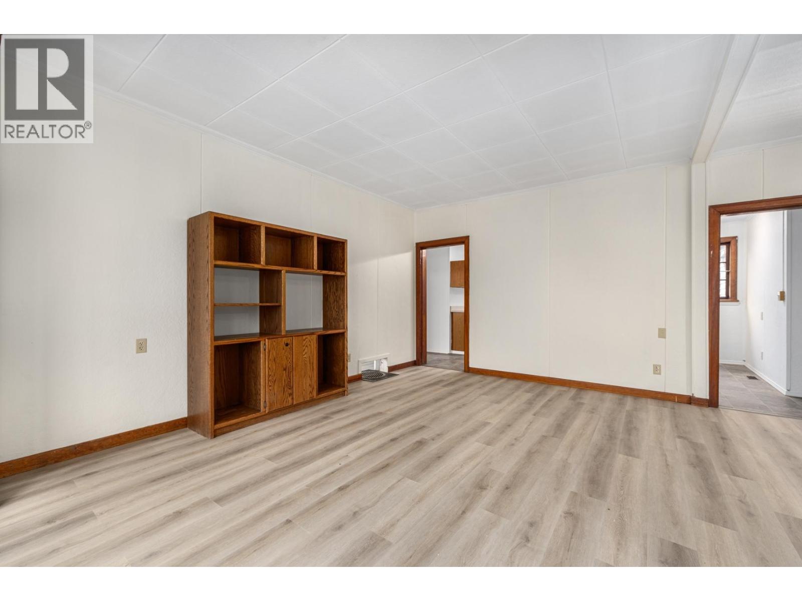 633 FRASERVIEW Street, Lillooet