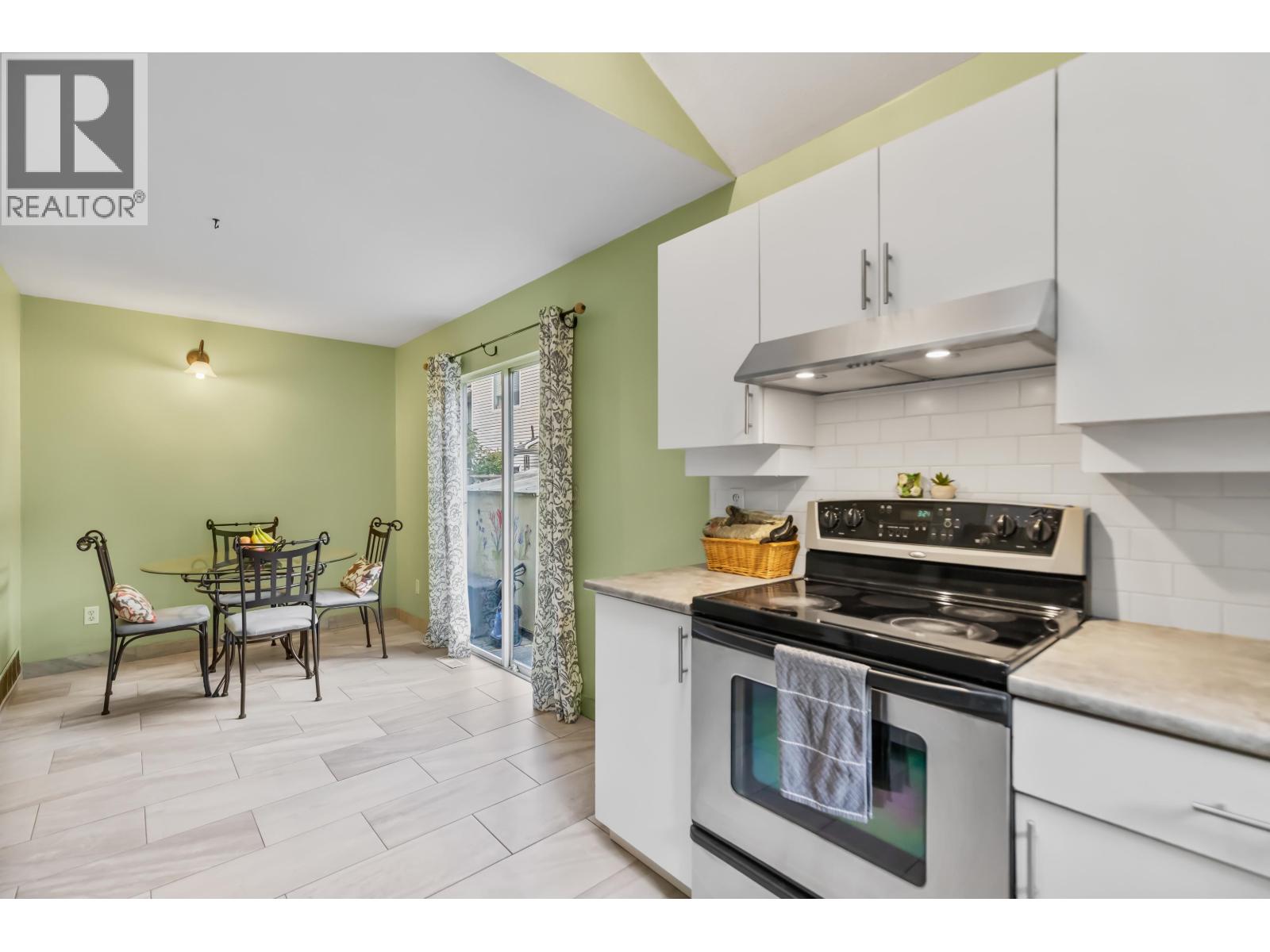 4 19252 119 AVENUE, Pitt Meadows