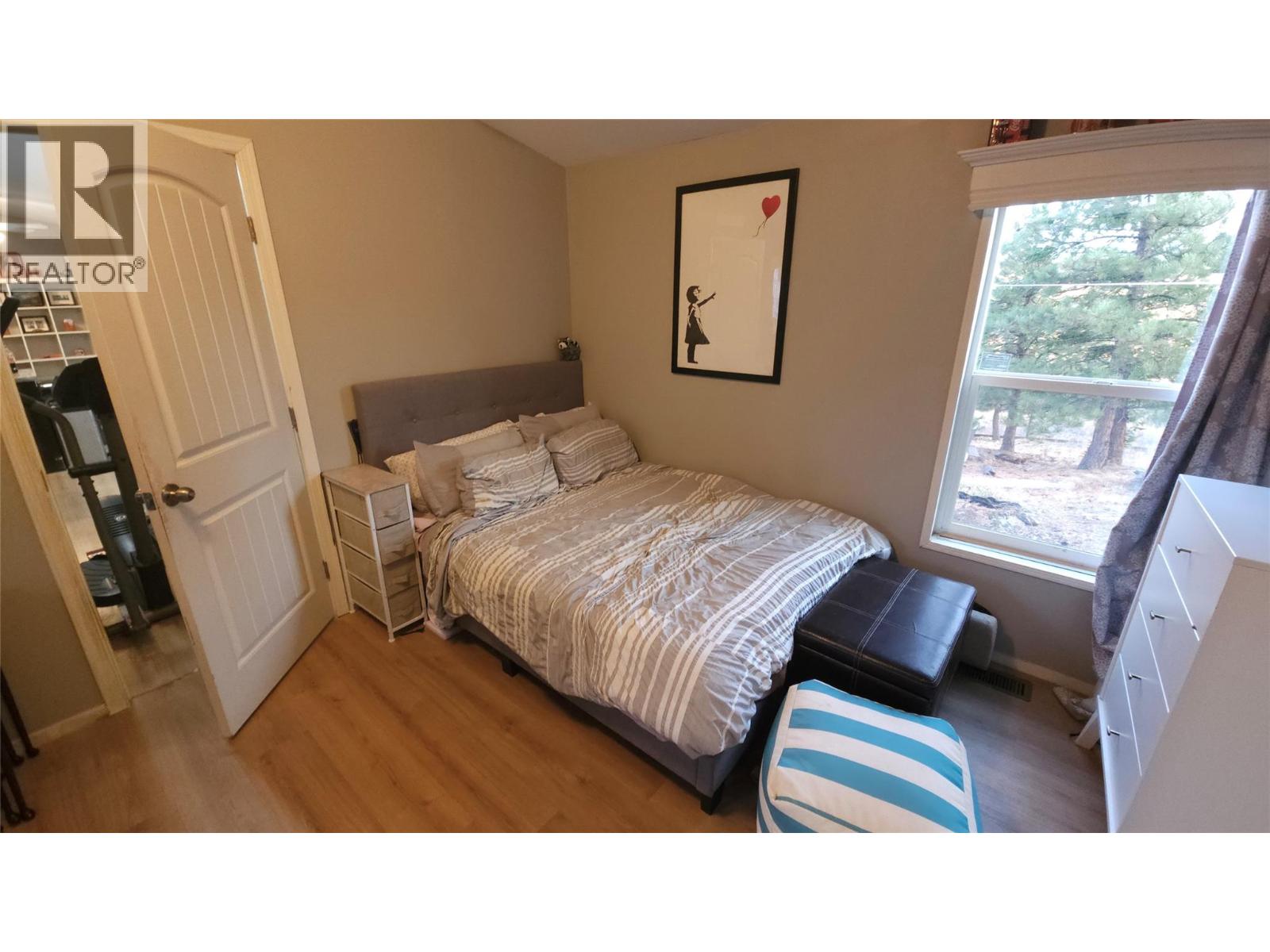 7745 5A Highway - 8
