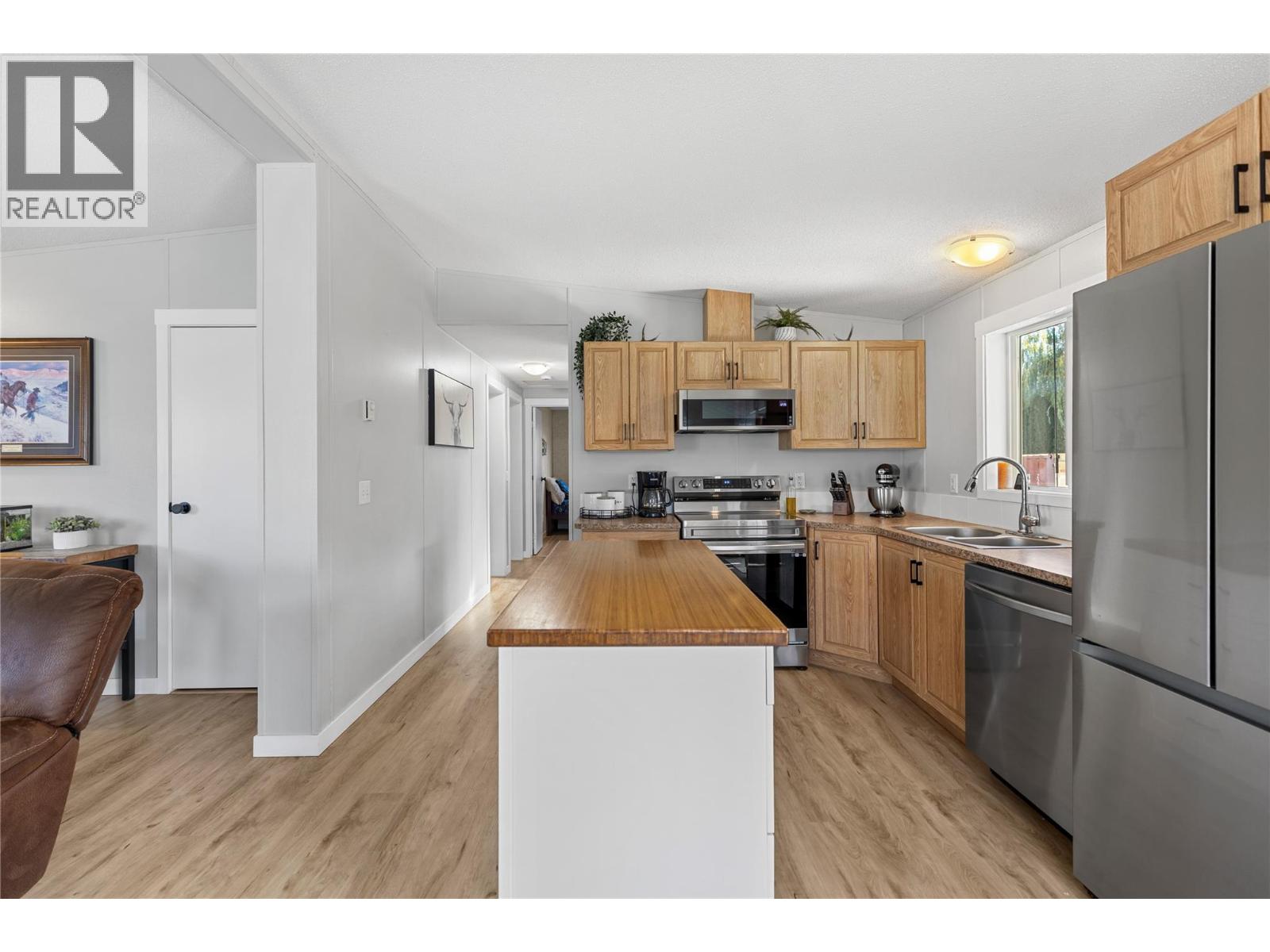 7020 WATSON DRIVE E - 17