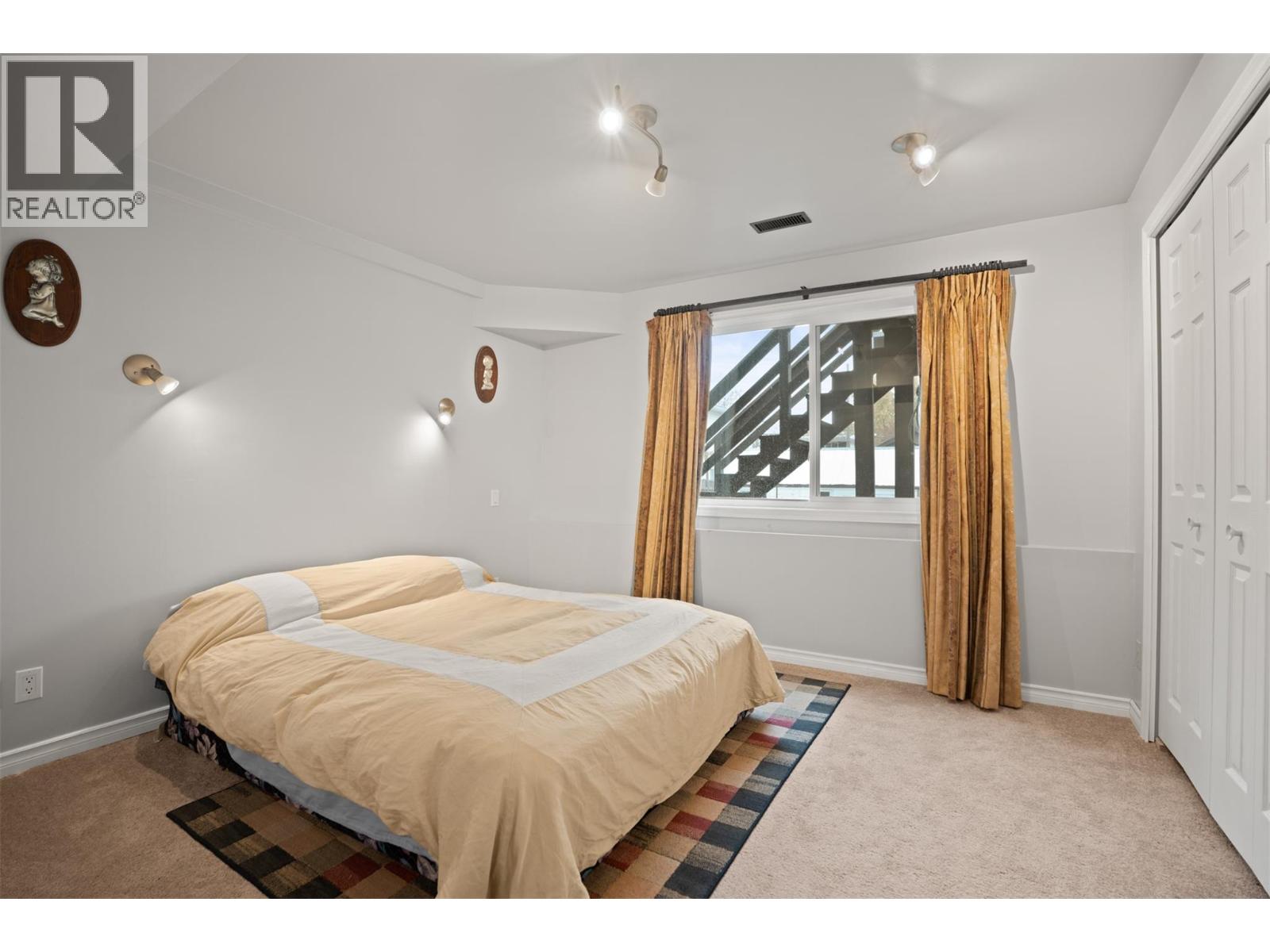  721 Granville Avenue, Enderby