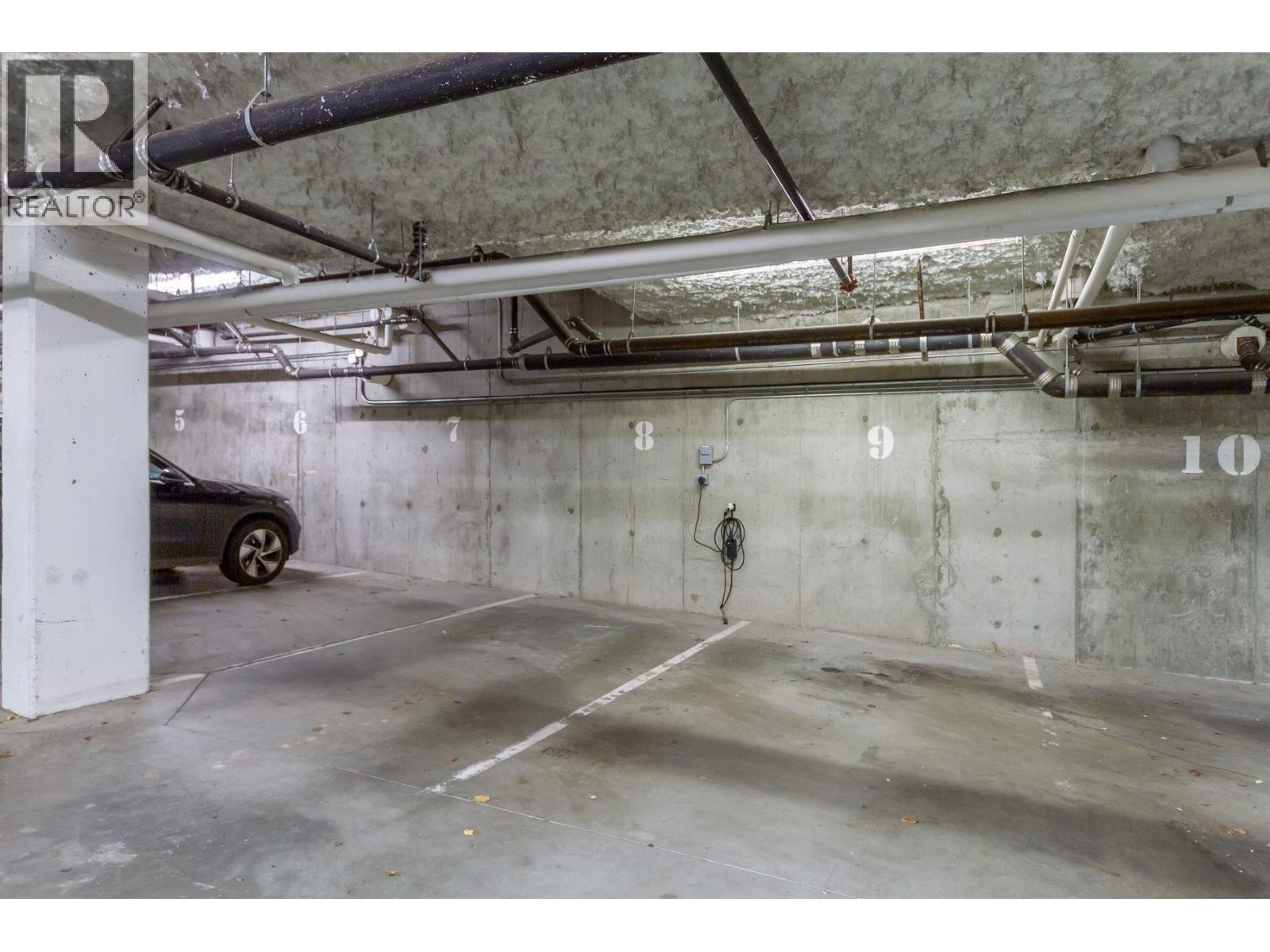 9 1863 WESBROOK MALL, Vancouver